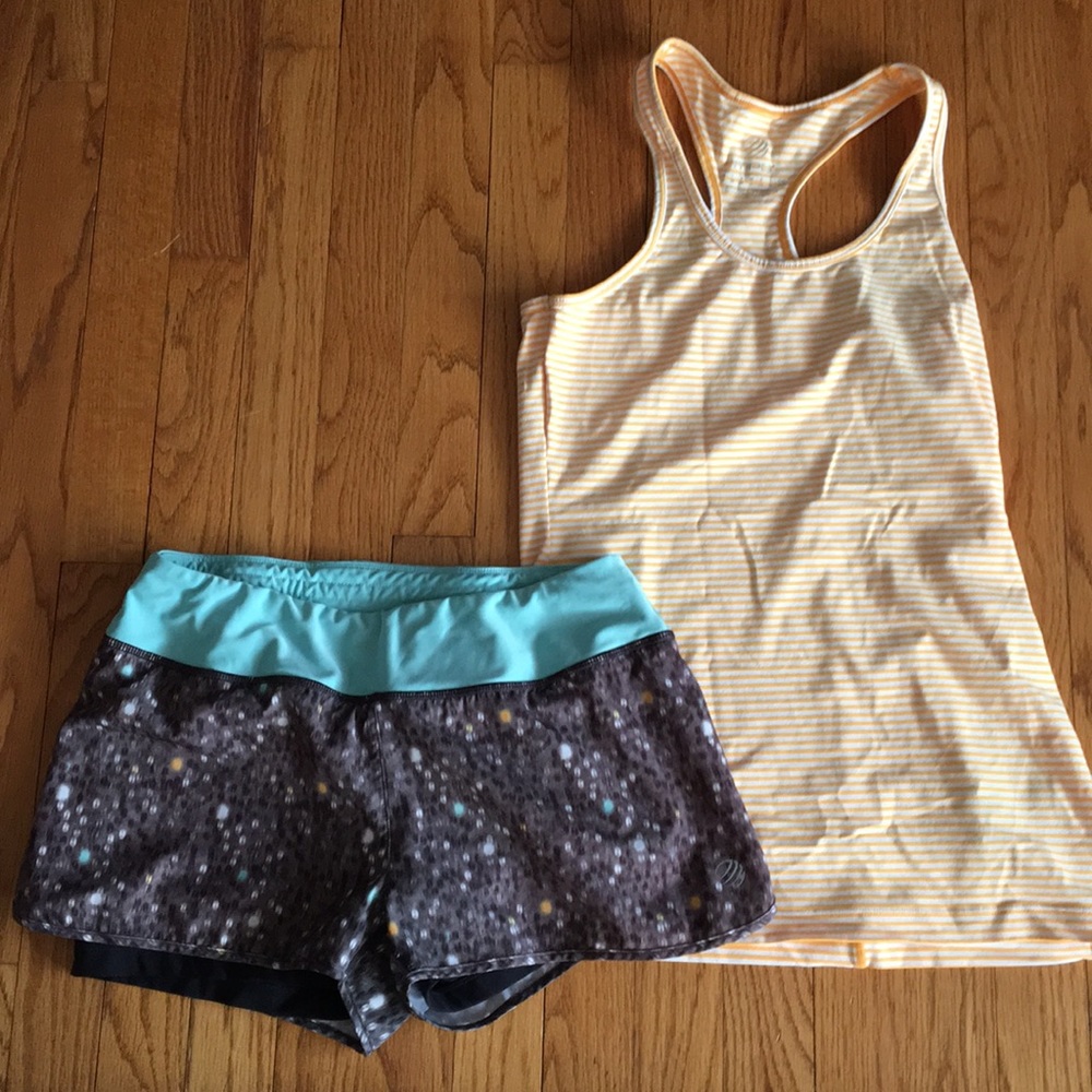 MPG RUNING SHORTS AND TOP SMALL